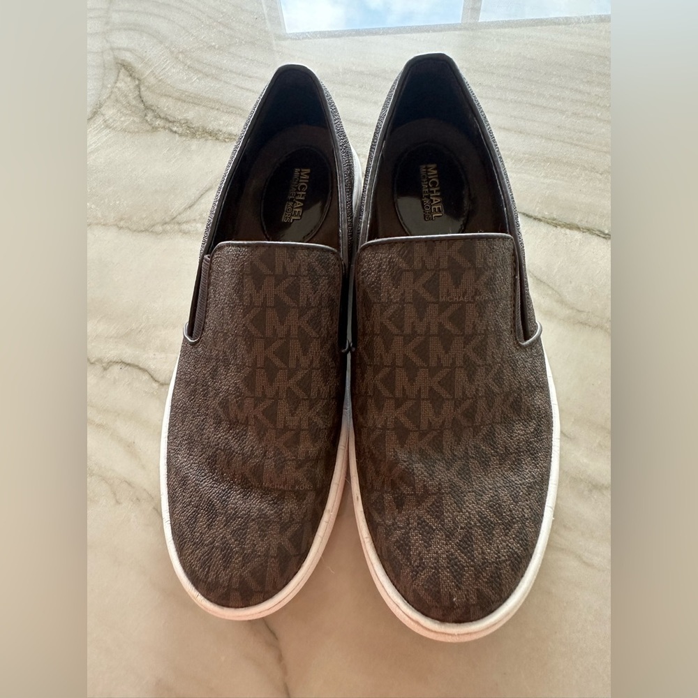 Michael Kors Logo Slip-On Sneaker - Picture 1 of 6